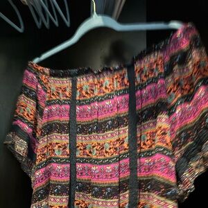 Adorable Anthropologie Blouse